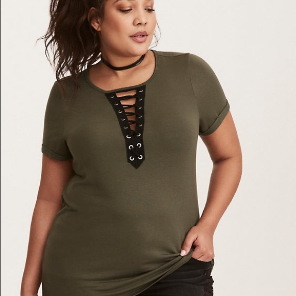 Torrid t-shirt deep v laced up size 2